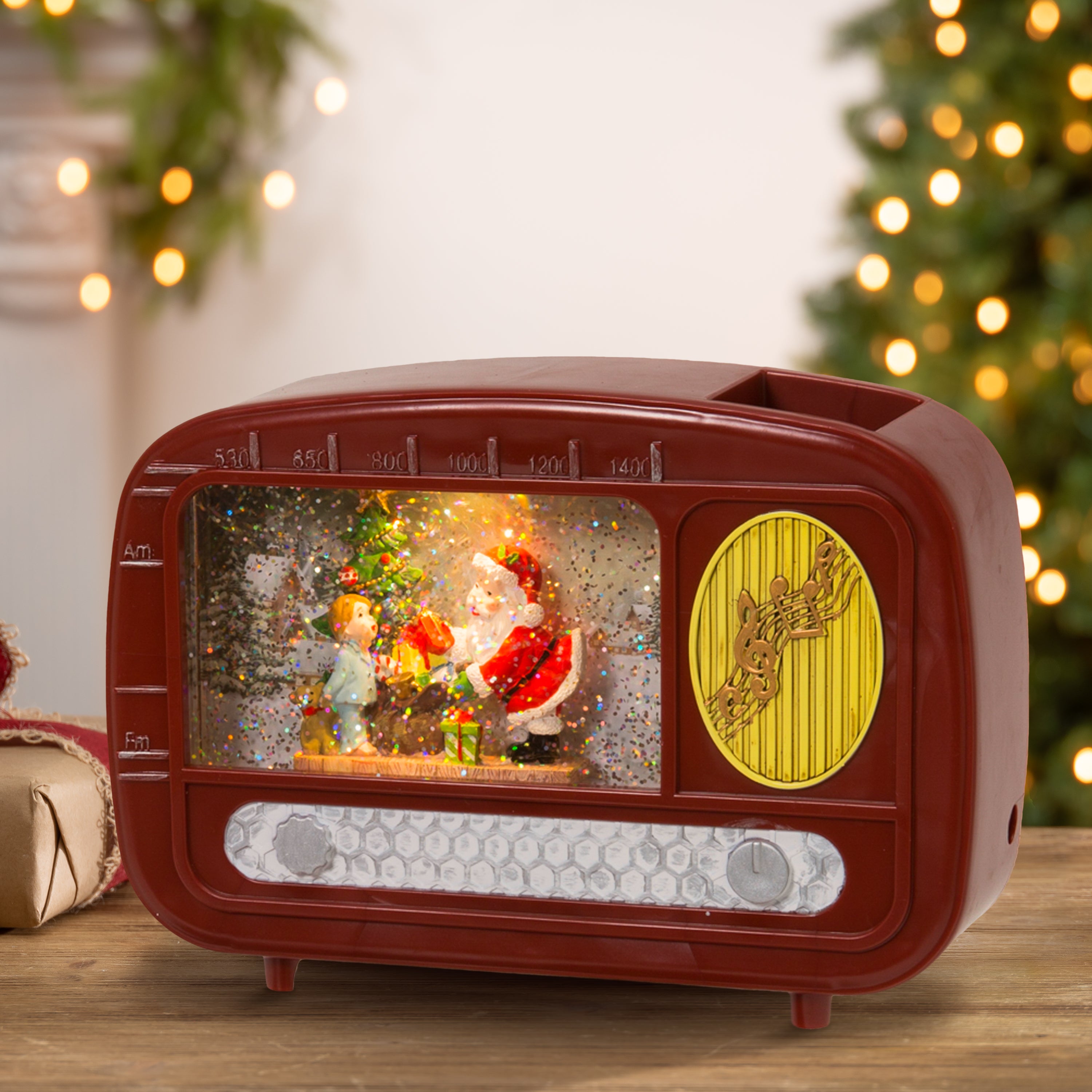 Christmas Holiday Vintage Radio Snow Globe with Santa, Timer